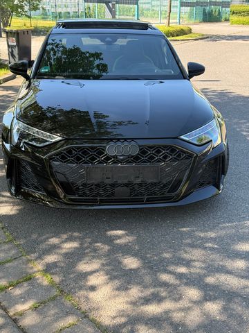 AUDI Audi RS 3 Limousine S tronic | Pano | Matrix | 