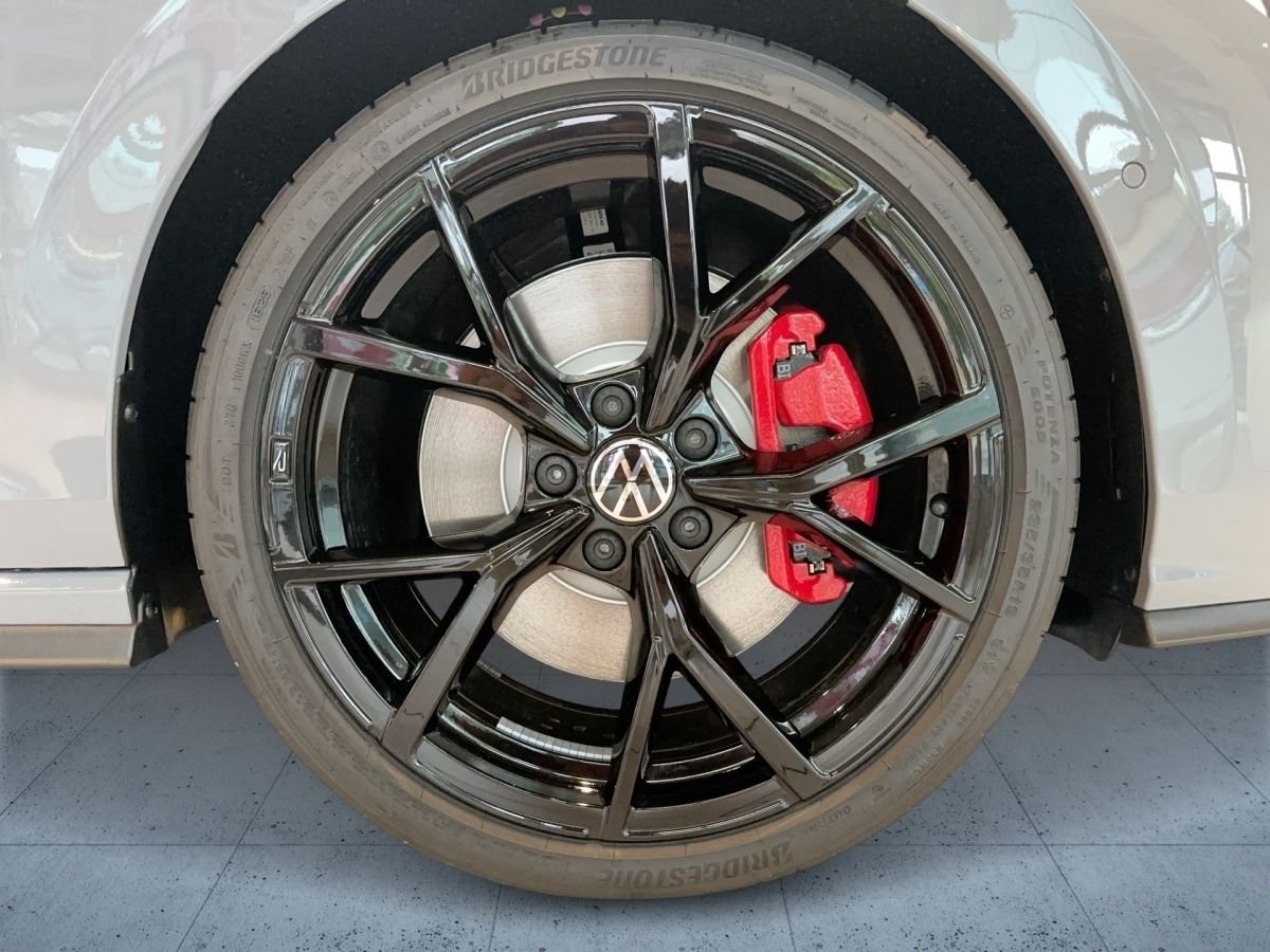 Volkswagen Golf - Bild 9