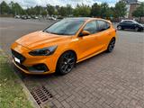 Ford Focus 2,3 EcoBoost ST  - Ford Focus: Orange