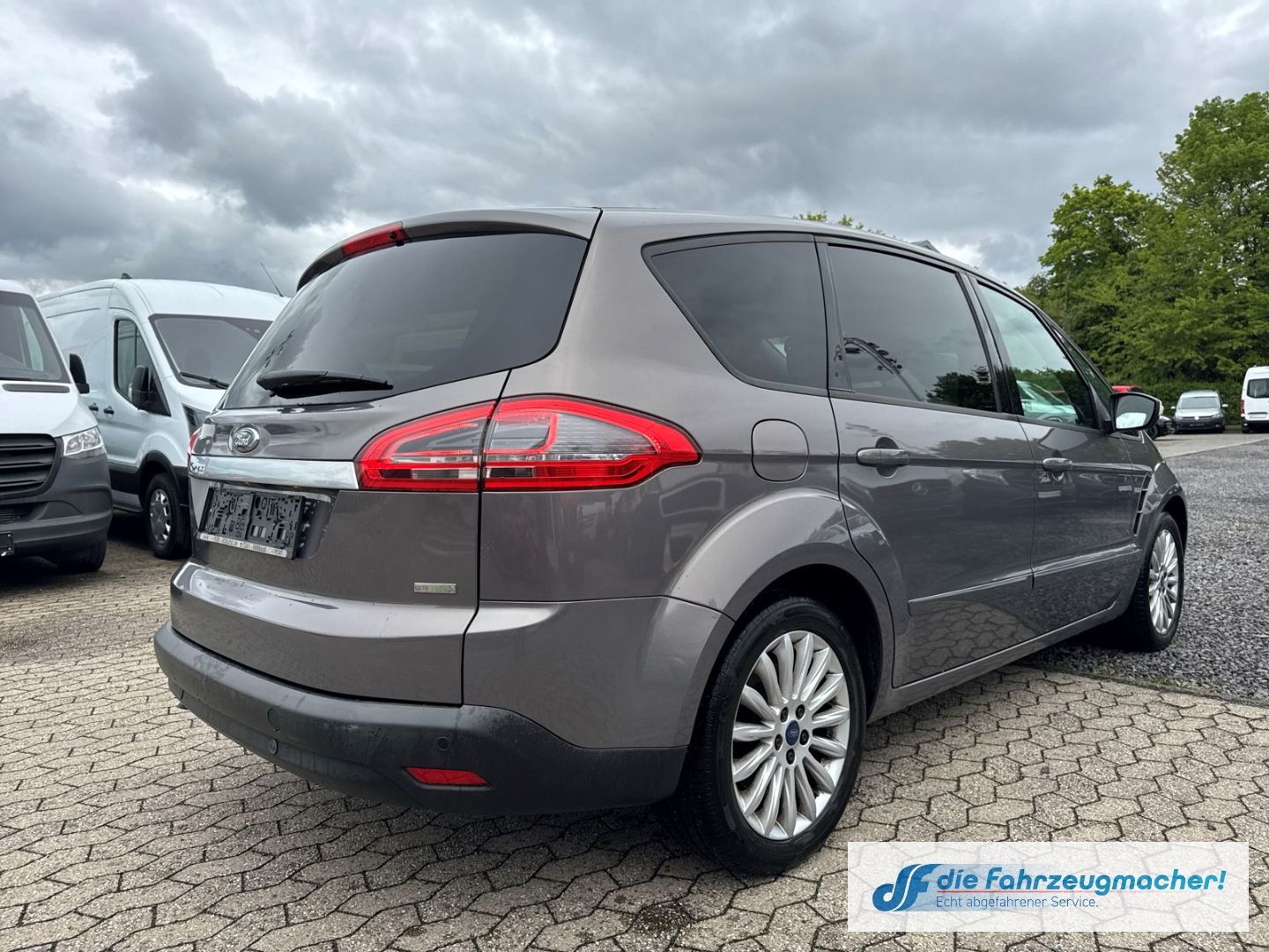 Fahrzeugabbildung Ford S-Max Business Edition Navi Mehrzonenklima *EXPO