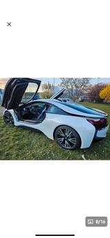 BMW i8 Pure Impulse Pure Impulse - weiße BMW i8