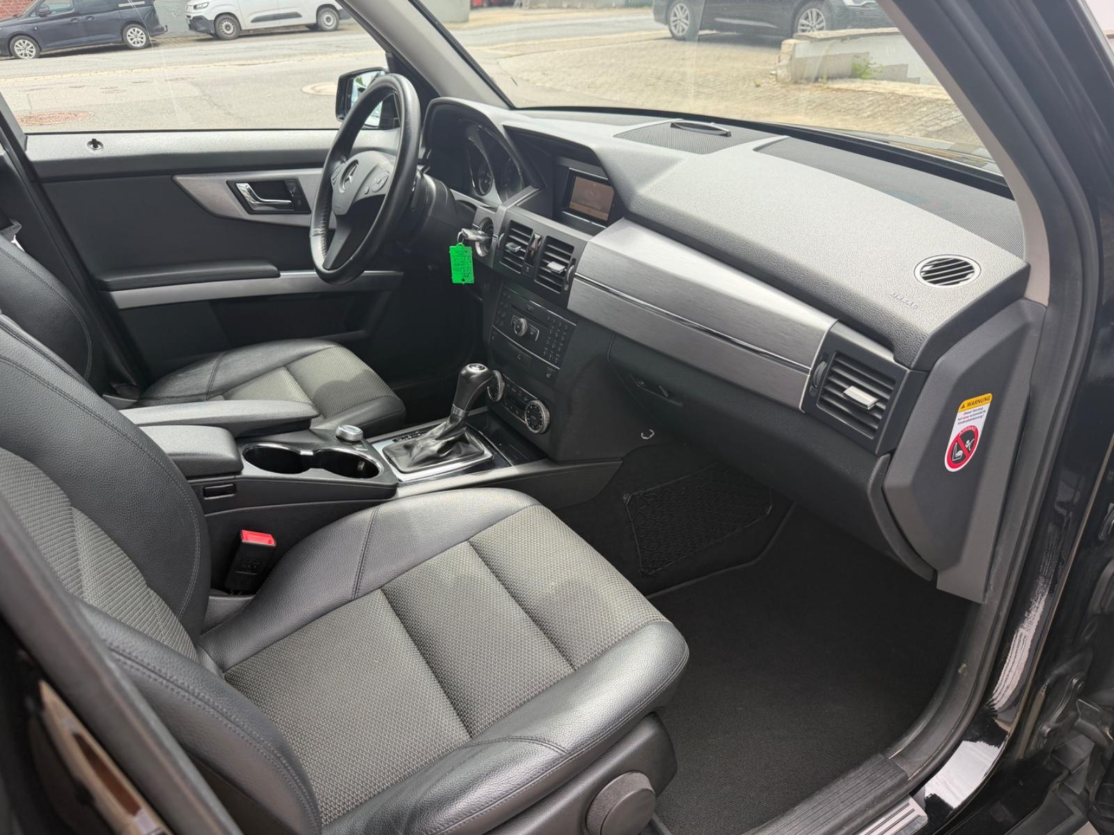 Mercedes-Benz GLK220 2011 — photo 7