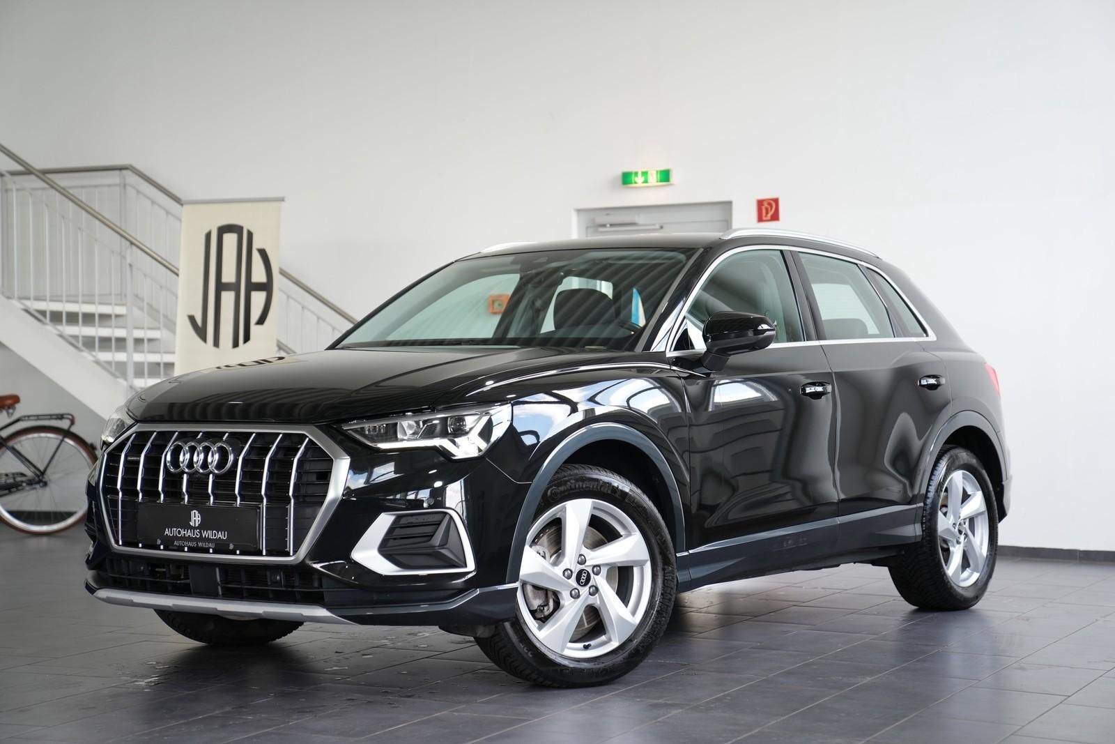 Audi Q3 40 TFSI quattro advanced AUT NAV LED SONOS M