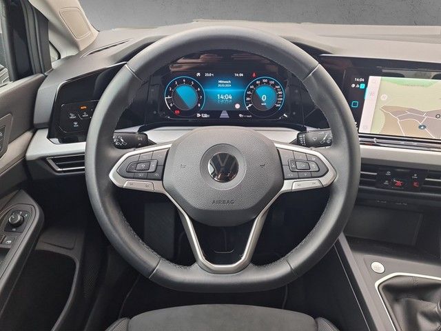 Fahrzeugabbildung Volkswagen Golf VIII Variant TSI Standheizg Kamera ACC LEDp