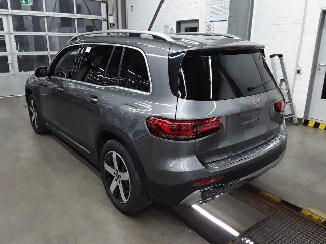 Fahrzeugabbildung Mercedes-Benz GLB 200 7G Progressive 360°+Distr+ TotW+LED+IHC+