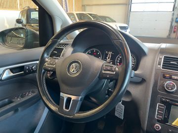 Volkswagen Touran 1.6 TDI  Cup *NAVI*KLIMA*SHZ*TOUCH*