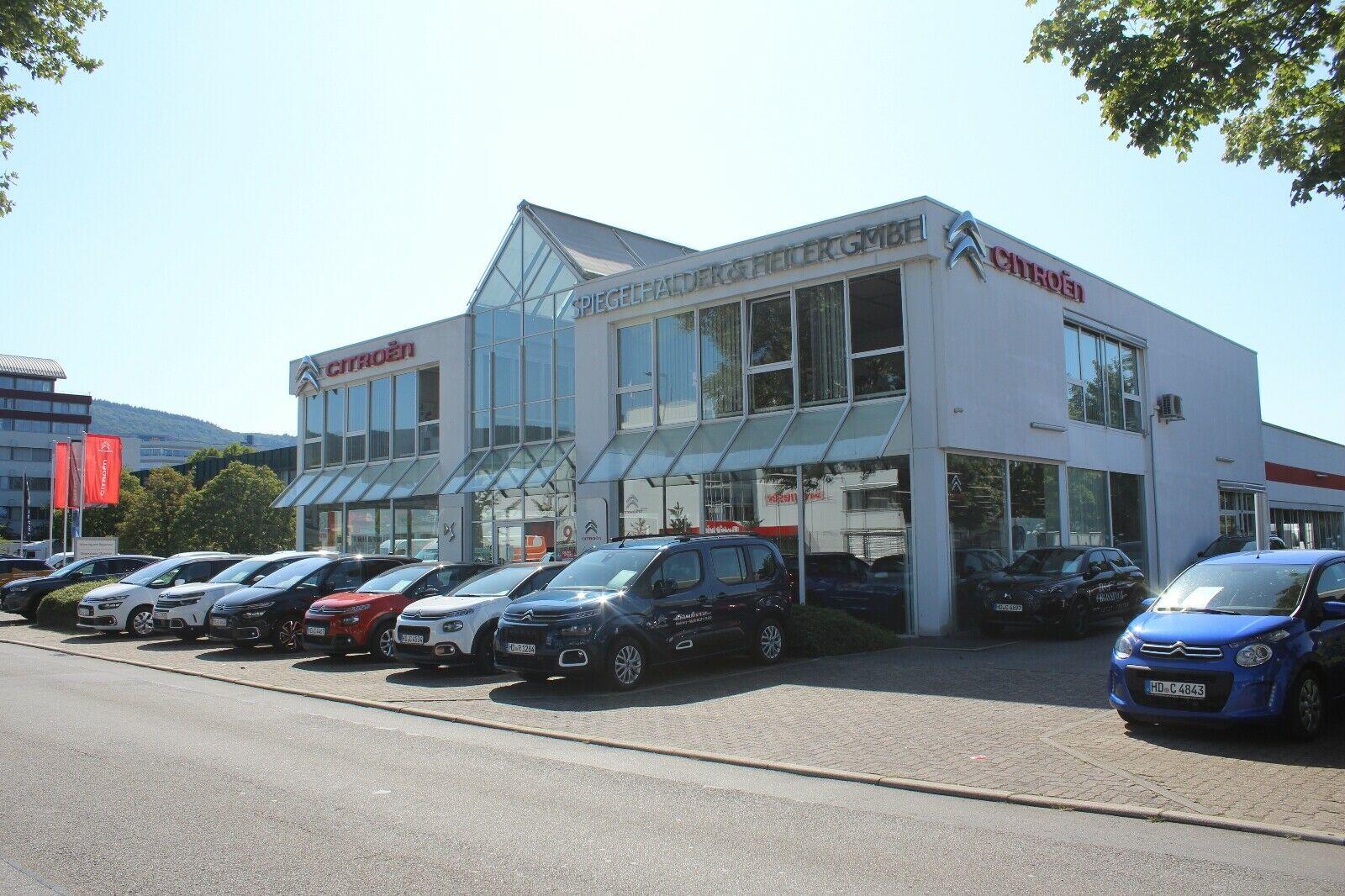 showroom-image-main