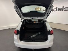 OPEL Astra K Sports Tourer Business*LED*AHK*NAVI* OPEL Astra K Sports Tourer Business*LED*AHK*NAVI*