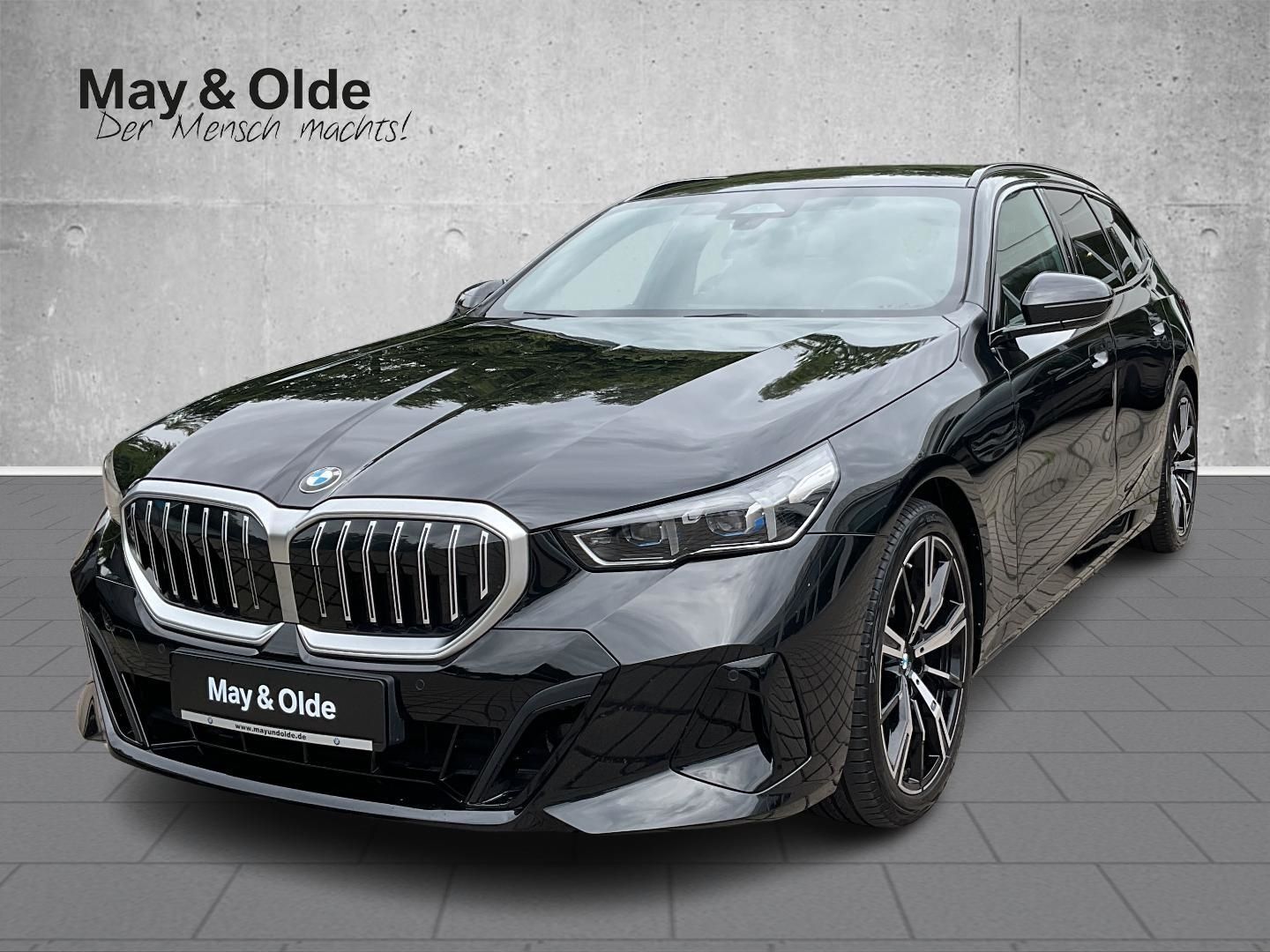 BMW 520 i Touring M Sport AHK 20'' ACC H K Iconic foto 1