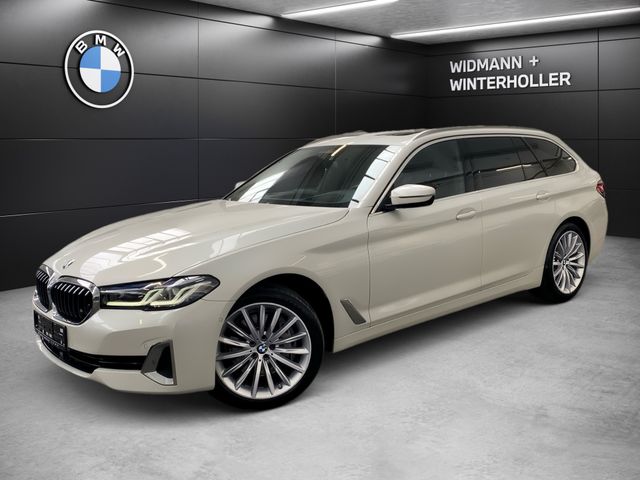 BMW 540i xDrive Touring Pano Laser DA Pro AHK TV STH