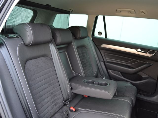 Passat Variant 2.0 TDI DSG Elegance AHK/MATRIX-L