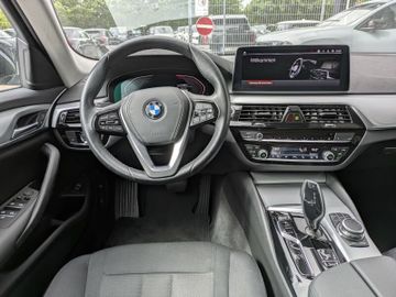 BMW 520 - 6