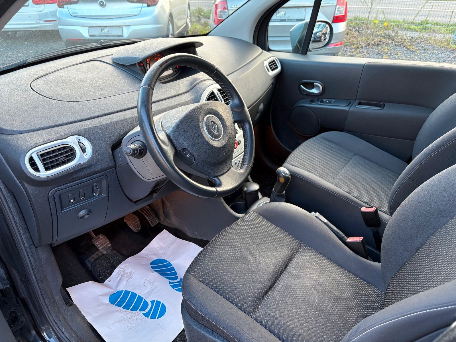 Fahrzeugabbildung Renault Modus 1.2 TCe 100 Klima 2.HAND TÜV 10/2027 Tempo