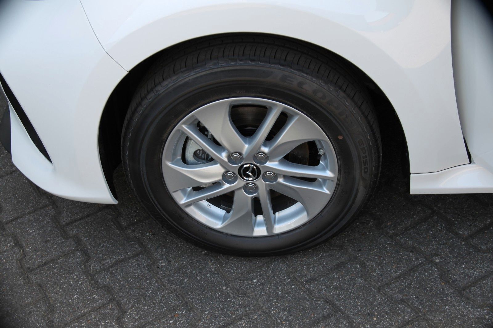 Mazda 2 Hybrid - Bild 10