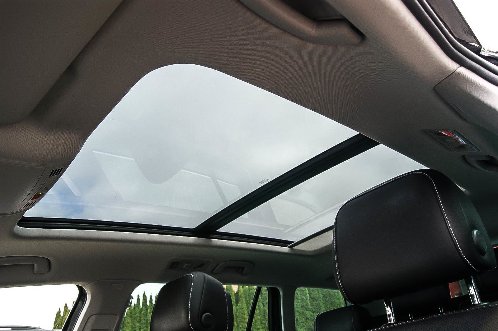 Fahrzeugabbildung Volkswagen Passat Variant 20TDI 4Motion R-Line MATRIX PANO