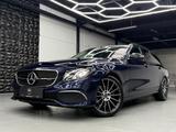 Mercedes-Benz E 220 d AMG 2.HD/360°KAM/NIGHT/ACC/AHK/DAB/LED - mit Diesel-Antrieb: Blau, Teilleder, Kombi