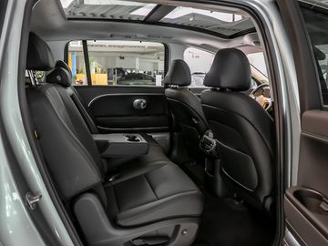 Hyundai Ioniq 9 226 kW 4WD Uniq Autobahnassistent BOSE