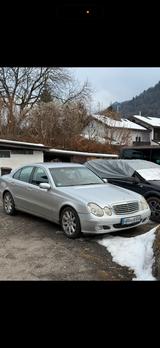 Mercedes-Benz Mercedes E500 - gebrauchte Mercedes-Benz E 500 aus dem Jahr 2003