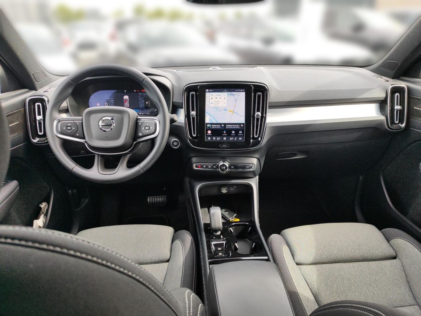 Volvo XC40 B3 Plus Black Edition  StandHZG Digitales C foto 21