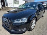 Audi A3 1.6 Attraction/Klimaautomatik/SHZ/ - Audi A3 mit Benzin-Antrieb: 1.6