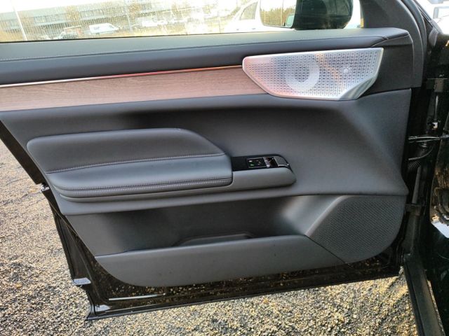 VOLVO ES90 (Bild 16 von Array)