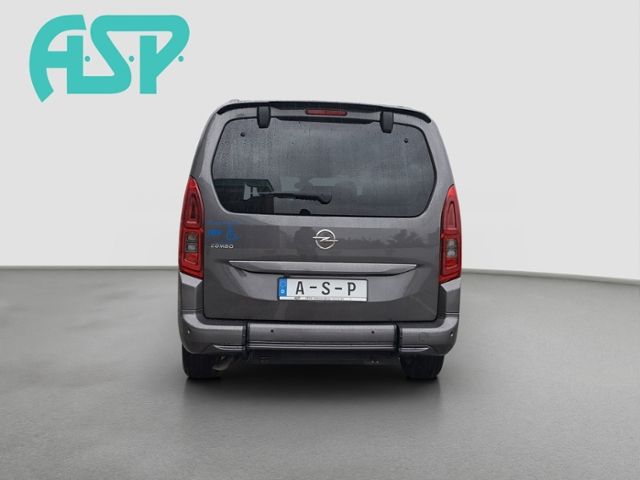 Fahrzeugabbildung Opel Combo Life E Ultimate XL Rollstuhlgerecht