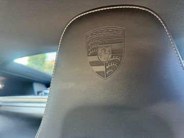 Porsche Cayman - 11