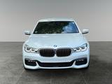 BMW 750 Baureihe 7 Lim 750 d xDrive-MPaket-Automatik - BMW 750: Li