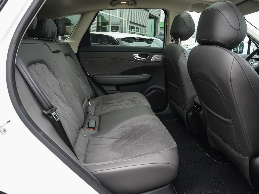 MG S6 EV AWD Luxury Panorama HeadUp Sitzbelüftung