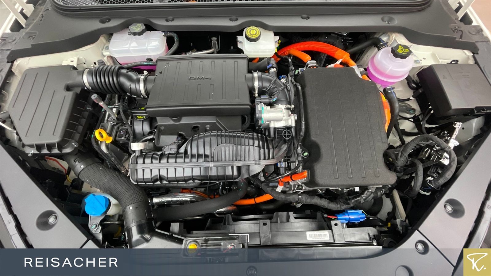 BYD SEAL 6