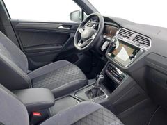 Fahrzeugabbildung Volkswagen Tiguan Allspace 2.0 TDI R-Line IQ-LIGHT ACC DCC