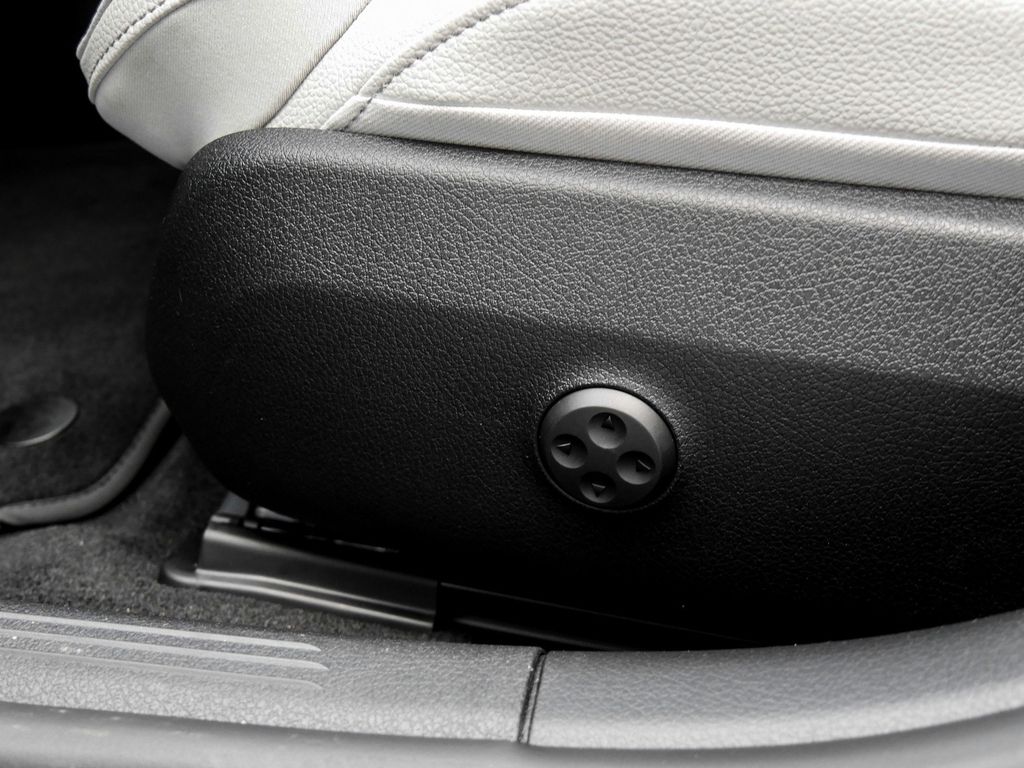 Mercedes-Benz C 200 |AMG|Edition|NAVI|KEYL|AHK|LED|DISTR|360°