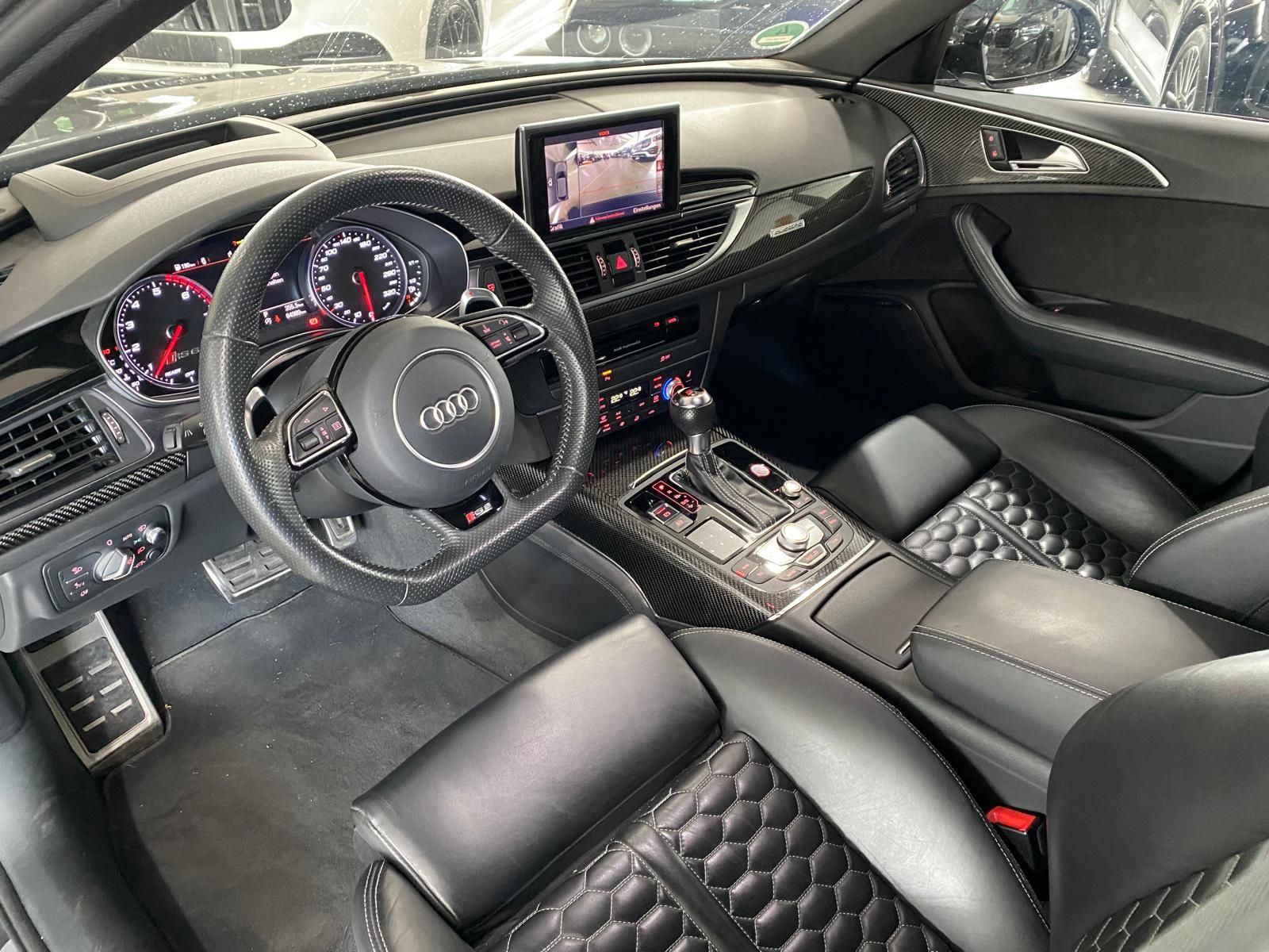 Fahrzeugabbildung Audi RS6 4.0 TFSI quattro performance
