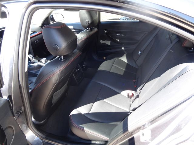 Fahrzeugabbildung BMW 330d/2.Hd/HUD/Leder/GSD/Navi/Xenon/AHK/2.Hd/