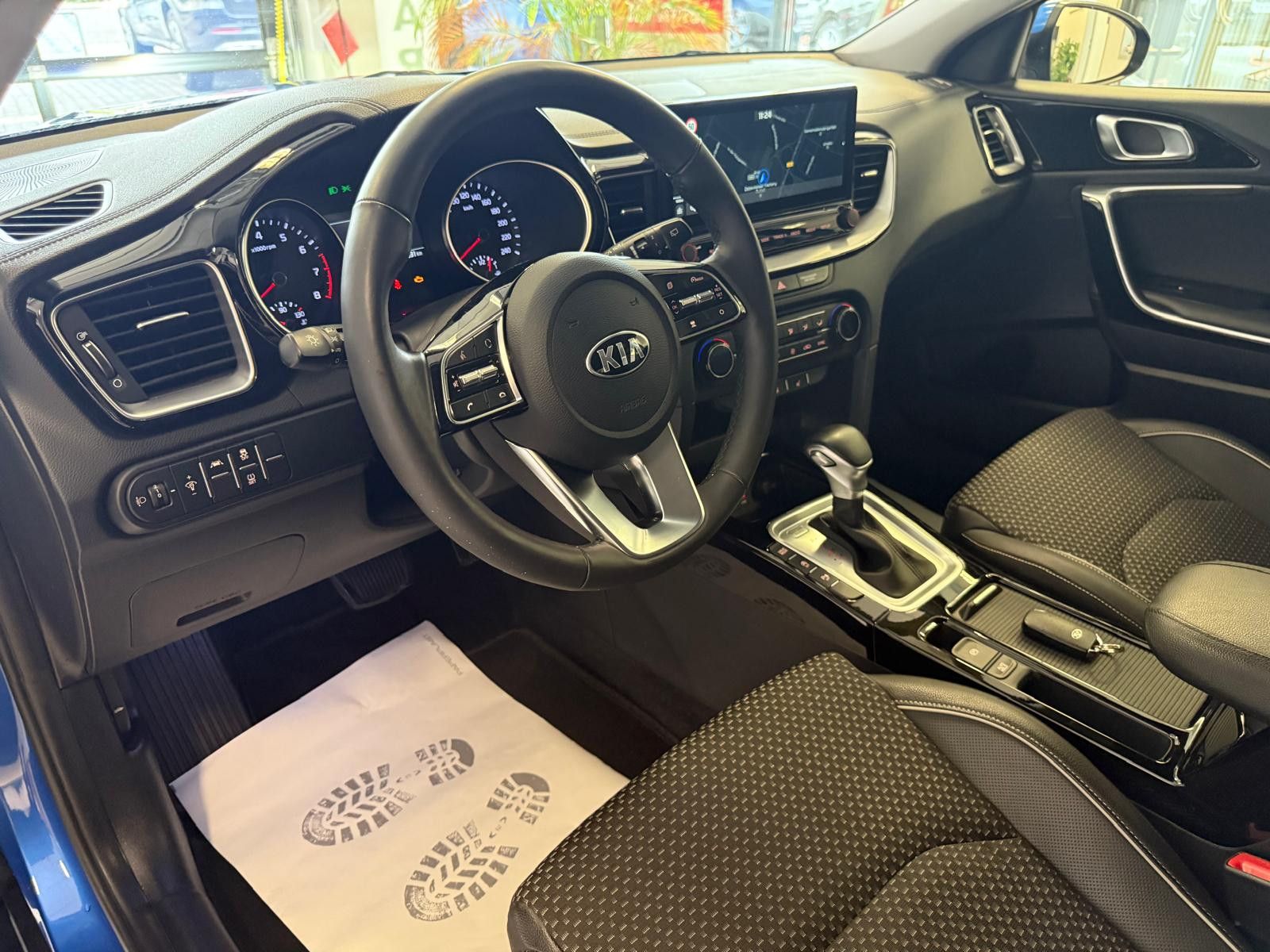 Fahrzeugabbildung Kia XCeed 1.5 TGDI Mild Hybrid Spirit / WENIG KM/LED
