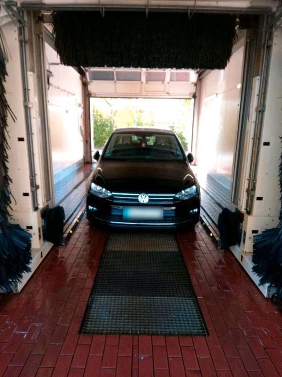 Image of Volkswagen Golf Sportsvan