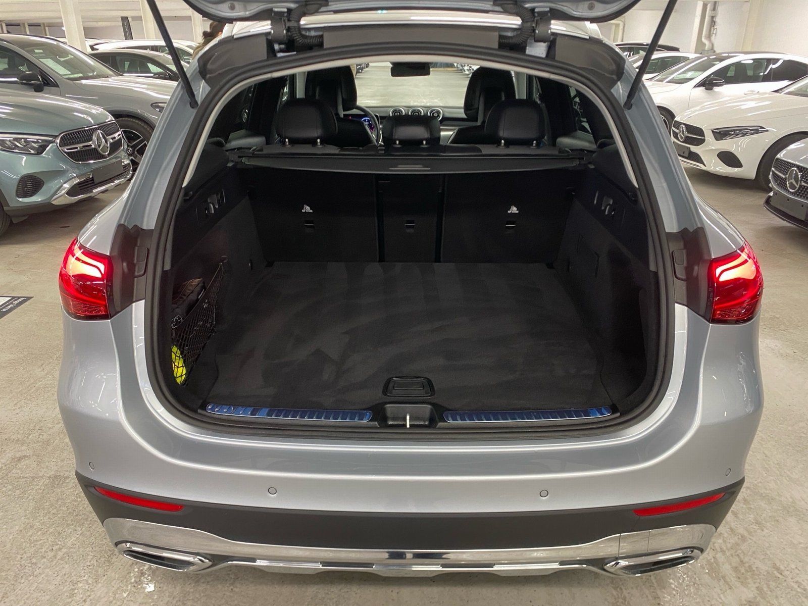Fahrzeugabbildung Mercedes-Benz GLC 220 d 4M Avantgarde*Distro*360°*Digital*Totw