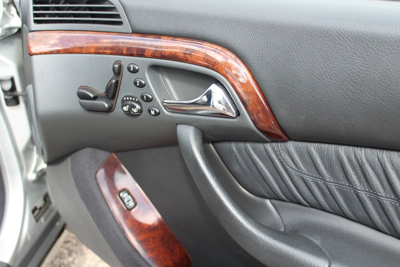 S 320 Limousine , Xenon, Comand, Luftfeder.