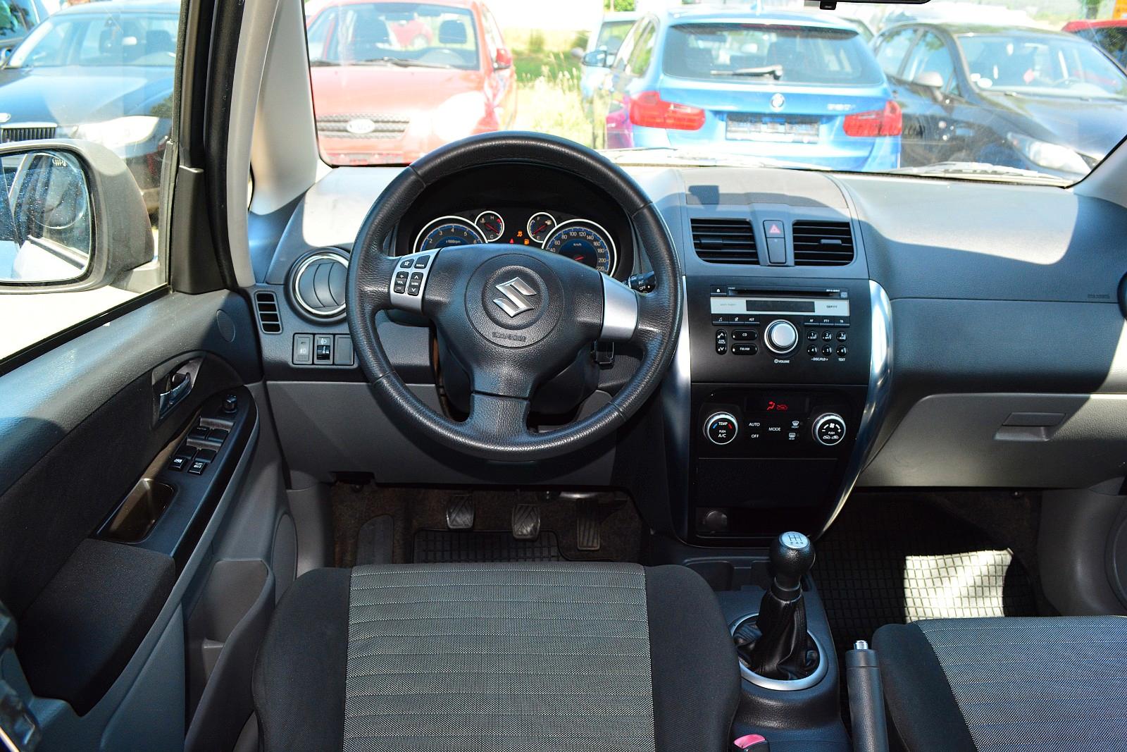 Suzuki (SX4) S-Cross