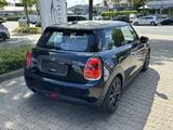 MINI ONE 1.5 Blackyard Automatik - MINI ONE: Automatik