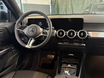 Mercedes GLB 200 - 9