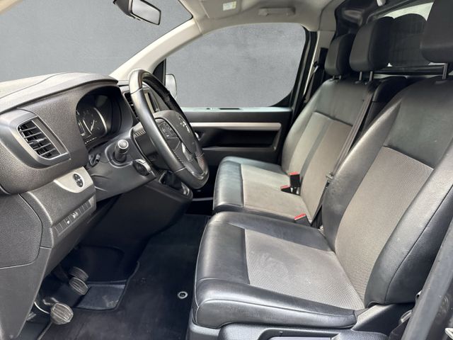 Vivaro M Elegance 2.0 AHK NAVI PRO CAM APPLE/AND