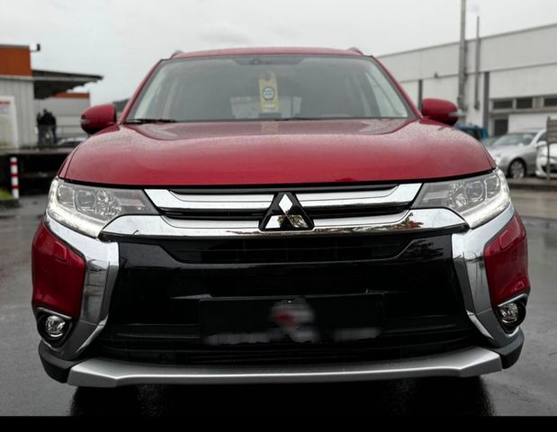 Mitsubishi Outlander 2.2 DI-D Top ClearTec 4WD Top