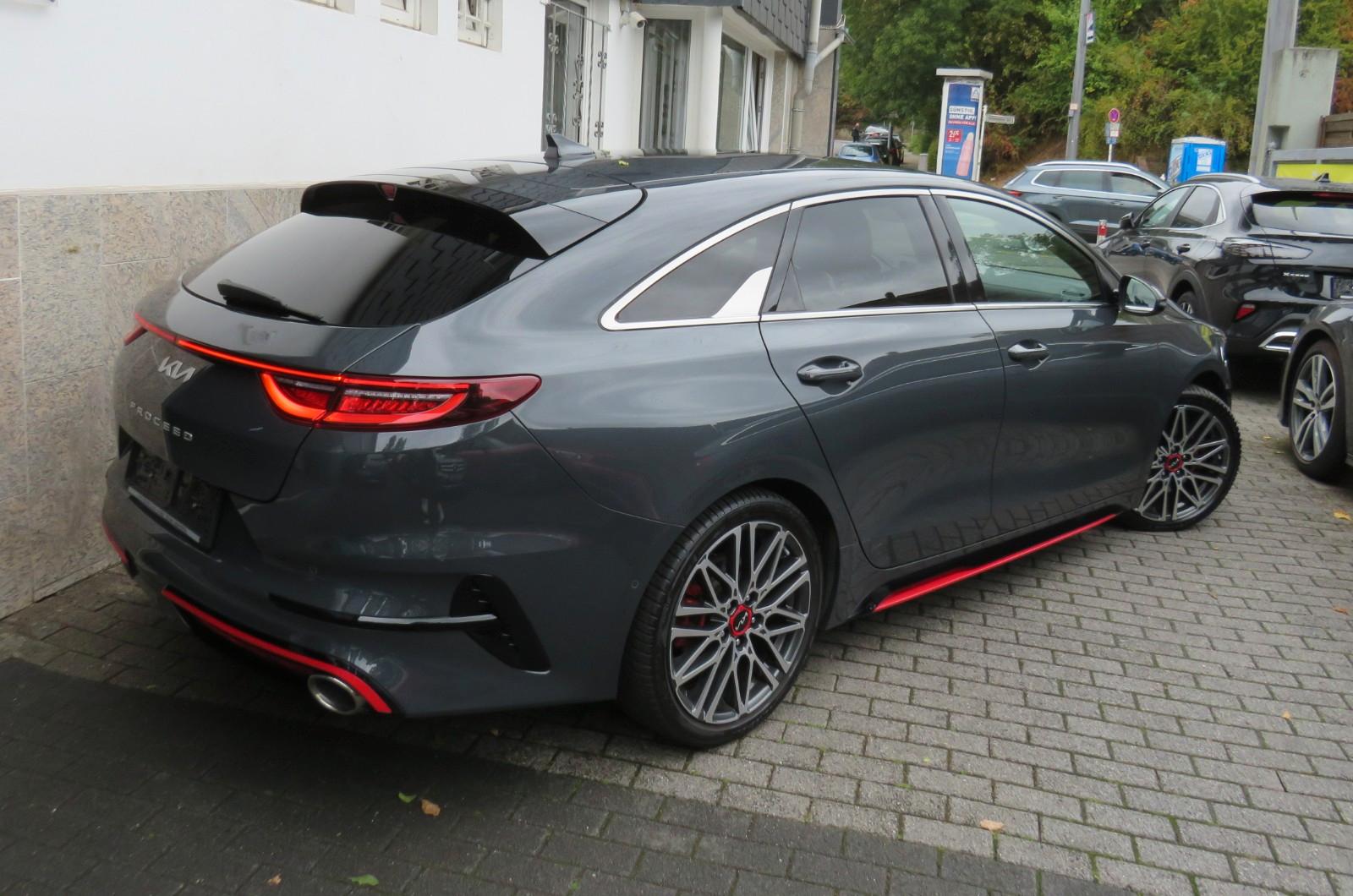 Kia ProCeed GT / Top Zustand