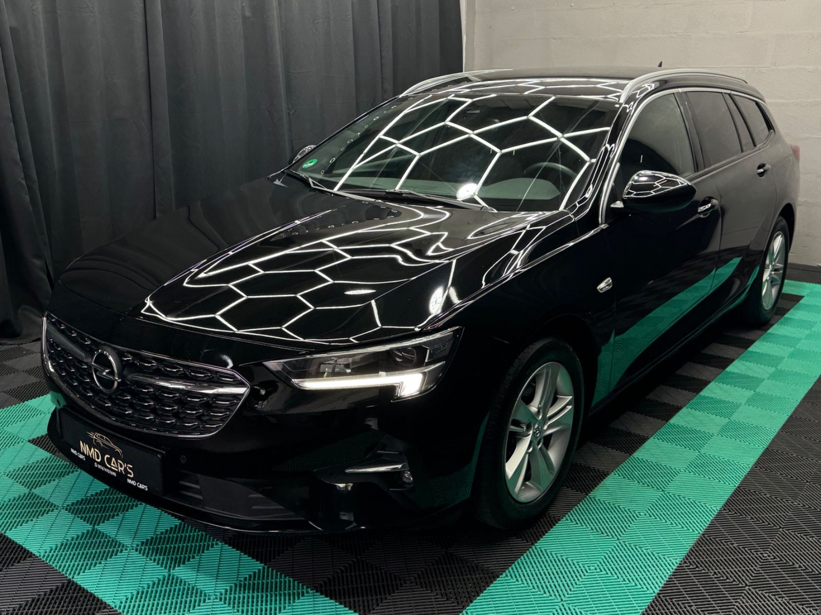 Opel Insignia B Sports Tourer Elegance 1.HD/AUTOMATIK imagem 2