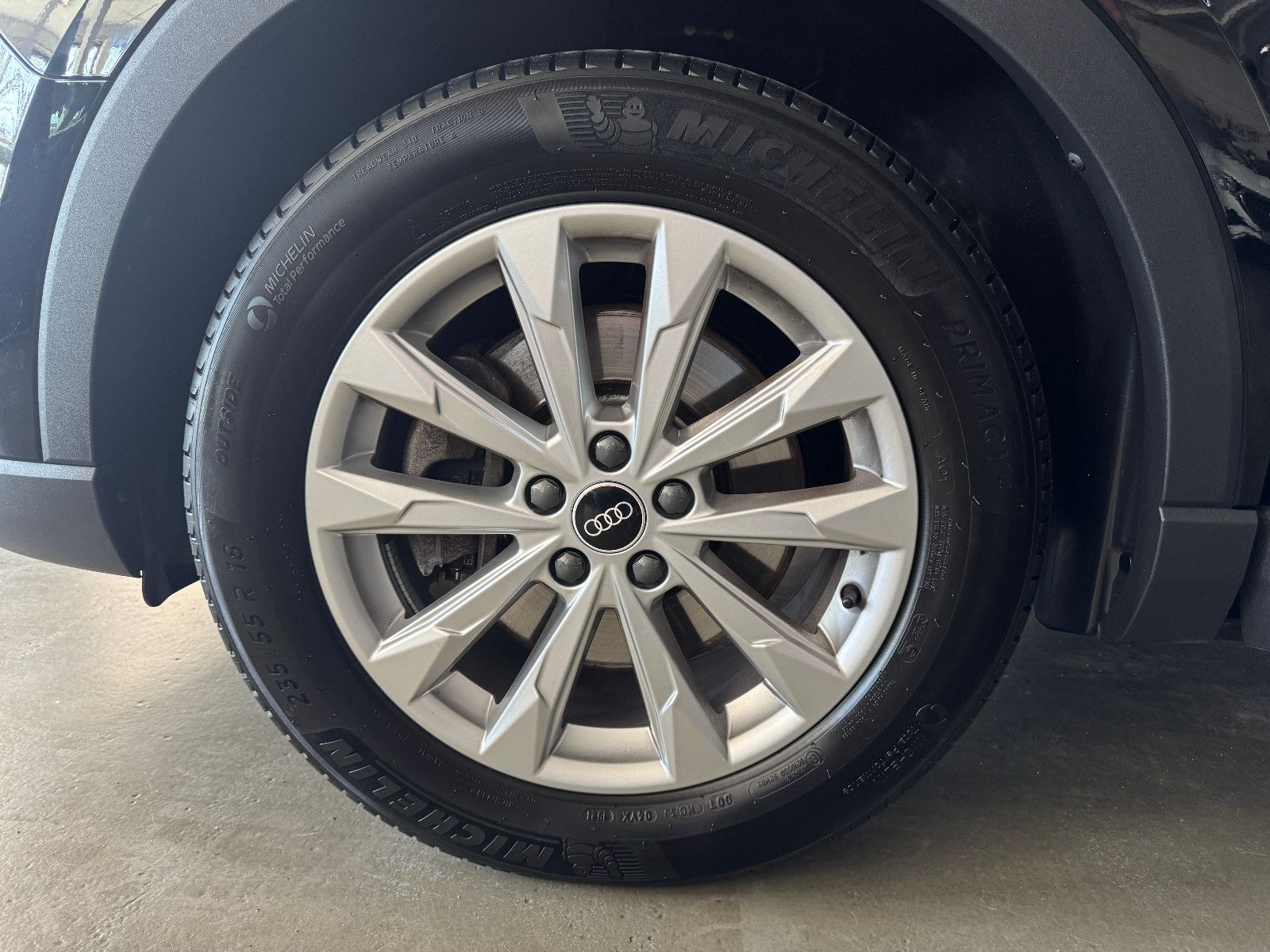 Fahrzeugabbildung Audi Q3 45 TFSI e S-TRONIC S-LINE ACC VIRTUAL LED KAM