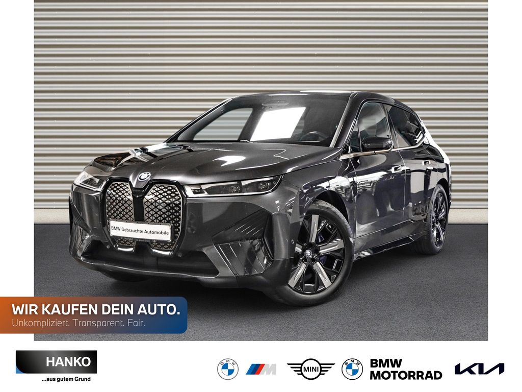 BMW iX