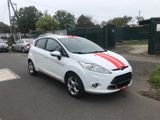 Ford Fiesta Titanium mit Gasanlage - : mit Gasanlage