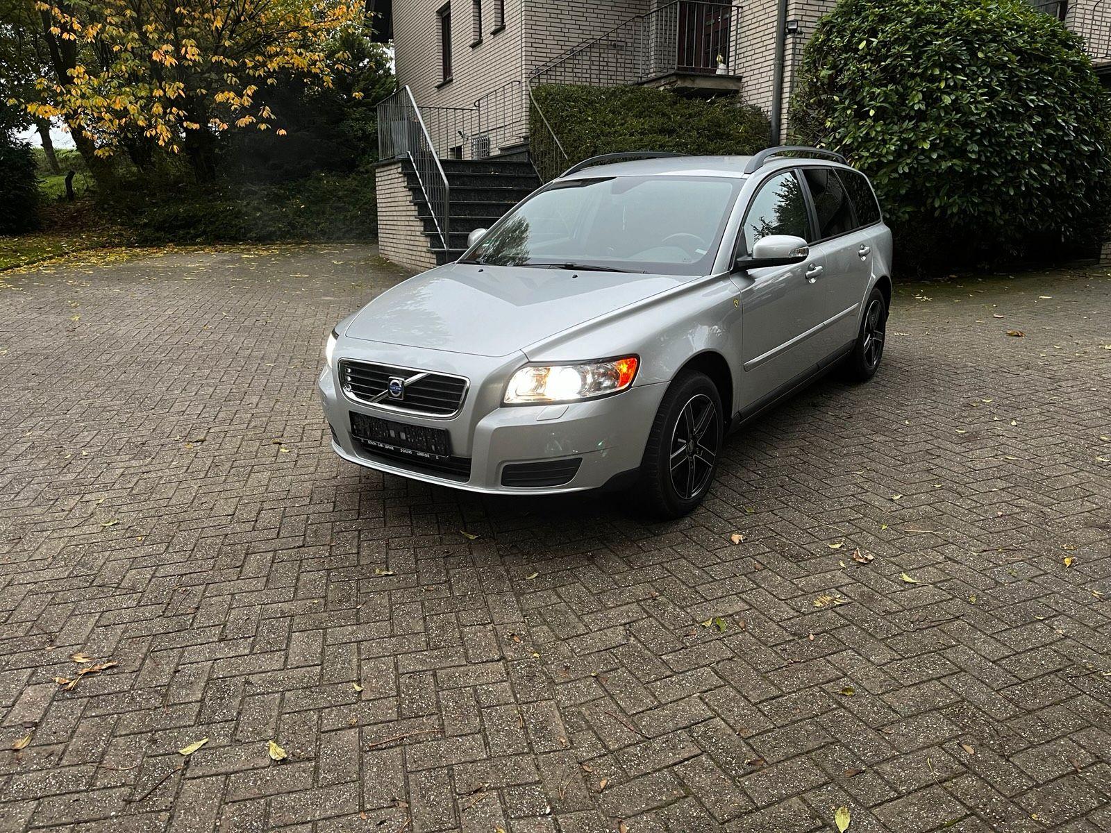 Volvo V50