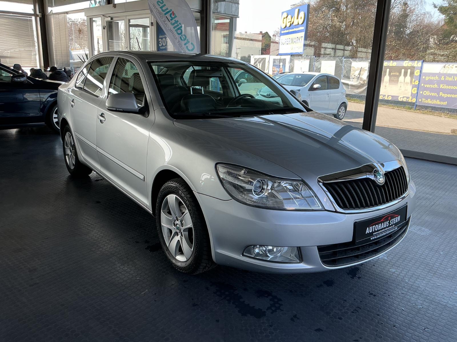Skoda Octavia Lim. Elegance * Sitzheizung* Tempomat